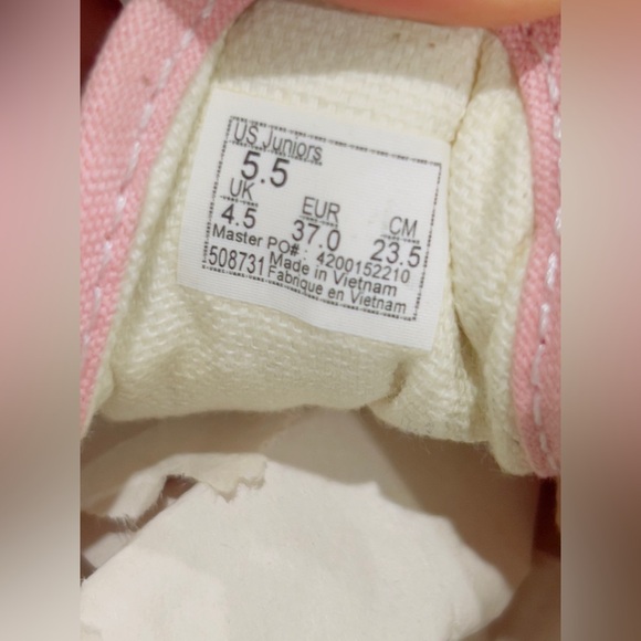 Vans Old Skool Size Juniors size 5.5 US like new conditions Super clean - Picture 10 of 10